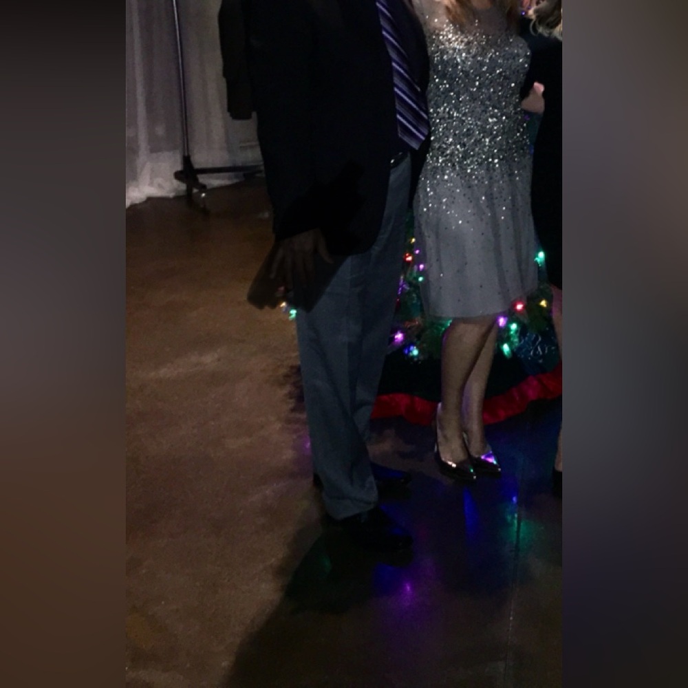 🛑SOLD🛑Adrianna Papell sequin dress-Taupe/brown/grey w/silver sequins.